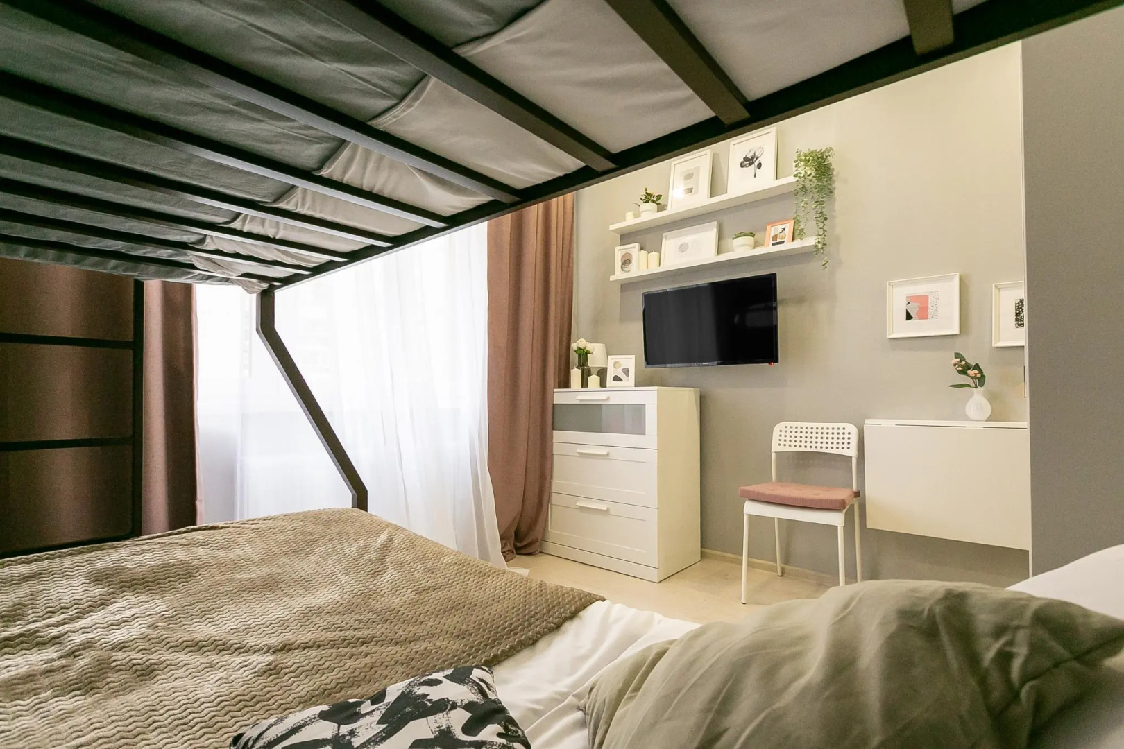 Arrival (Эррайвл) на улице Конгрессная 13