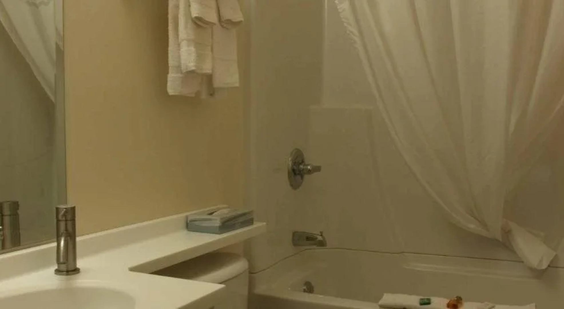 Grand Mountain Lodge