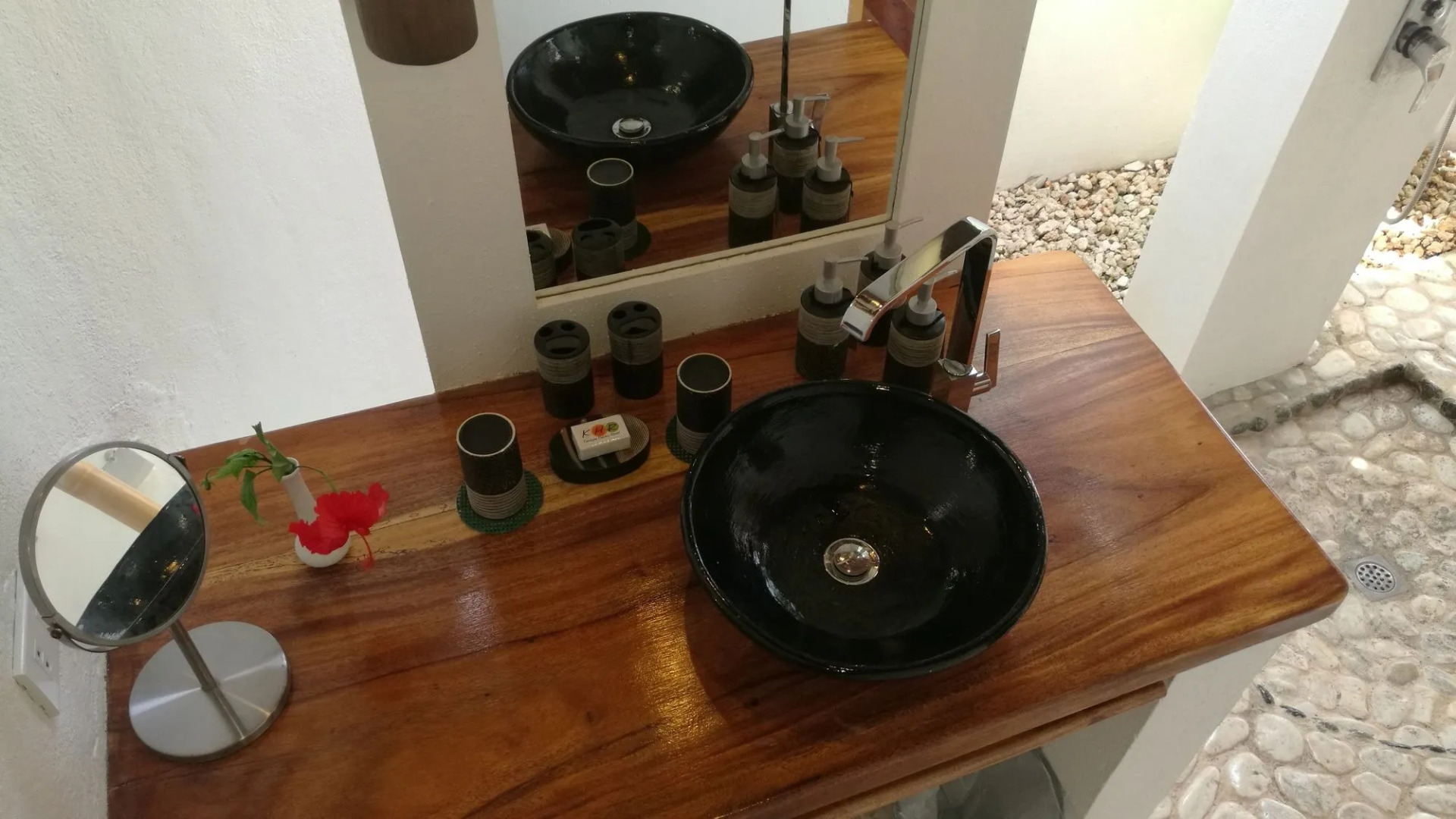 Kawayan Holiday Resort