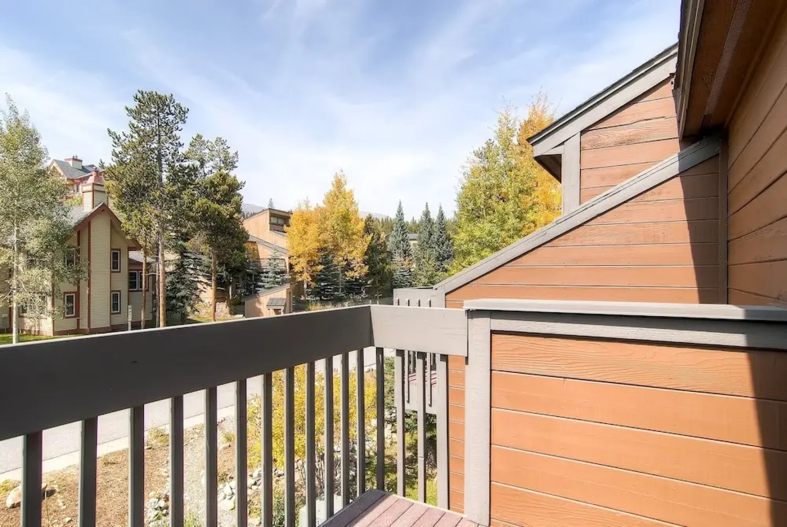 Winterpoint 20 2 Bedroom Townhouse by RedAwning