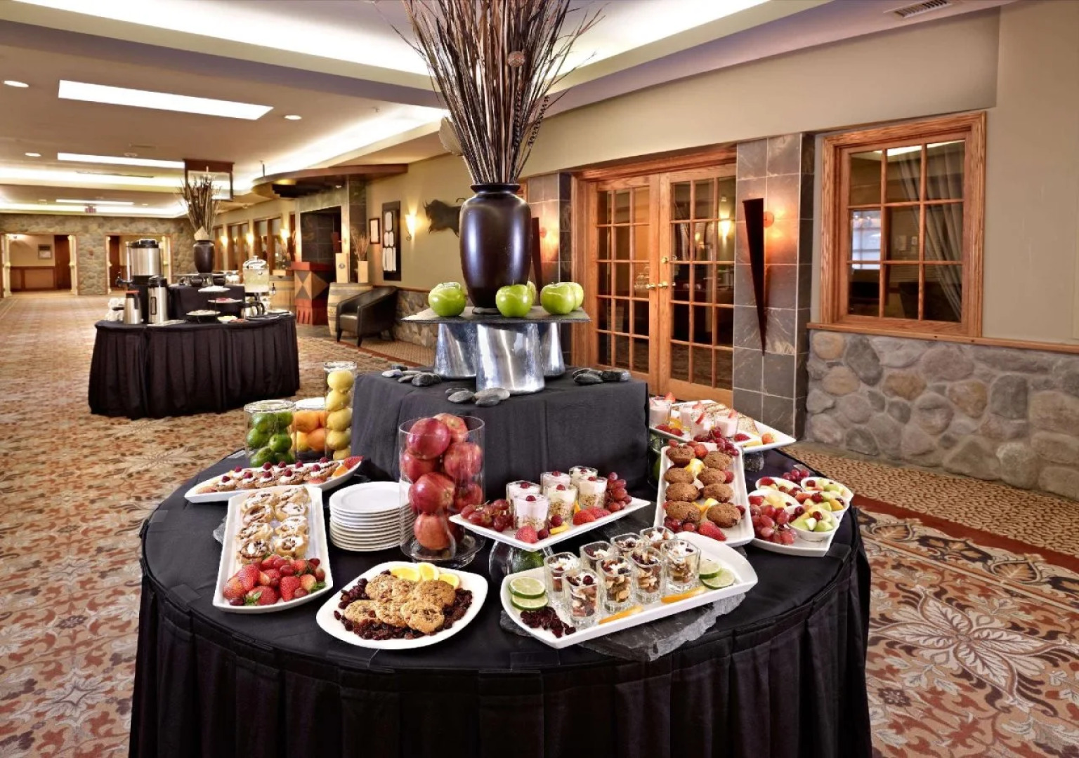 Coast Canmore Hotel & Conference Centre