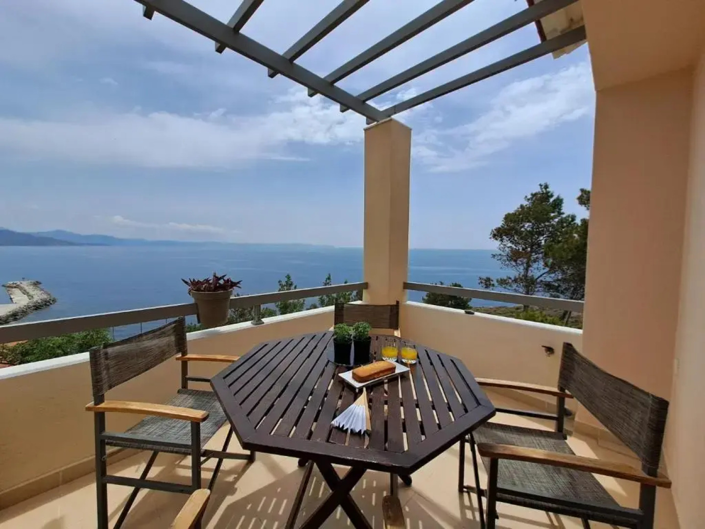 Volissos Holiday Homes