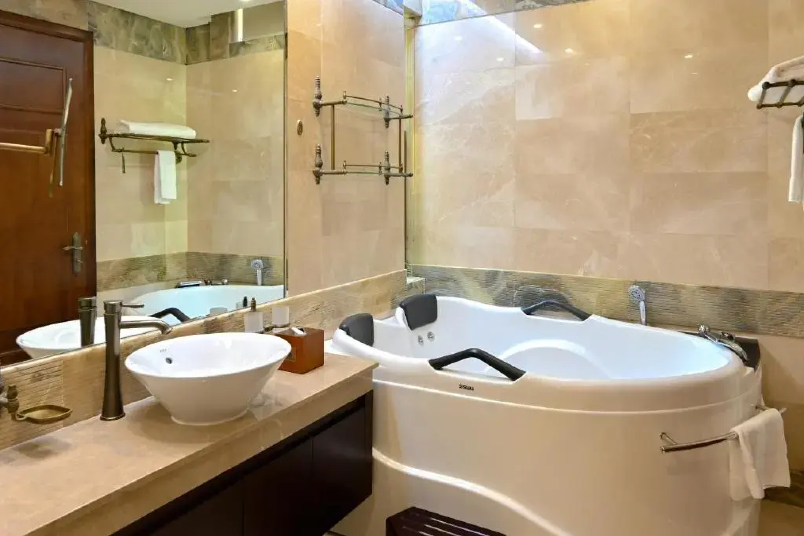Hostal Romalu