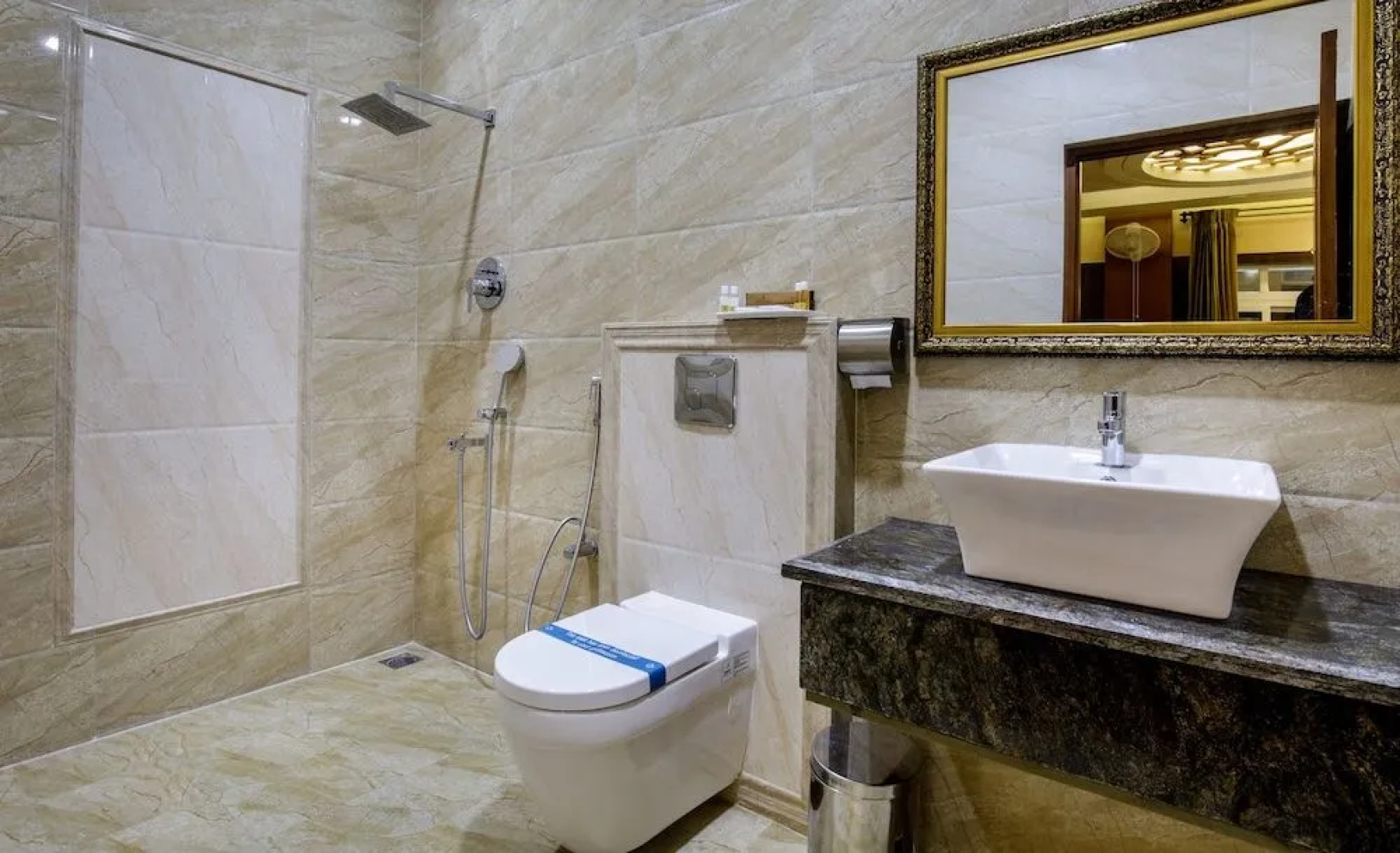 Hotel Arjunaa