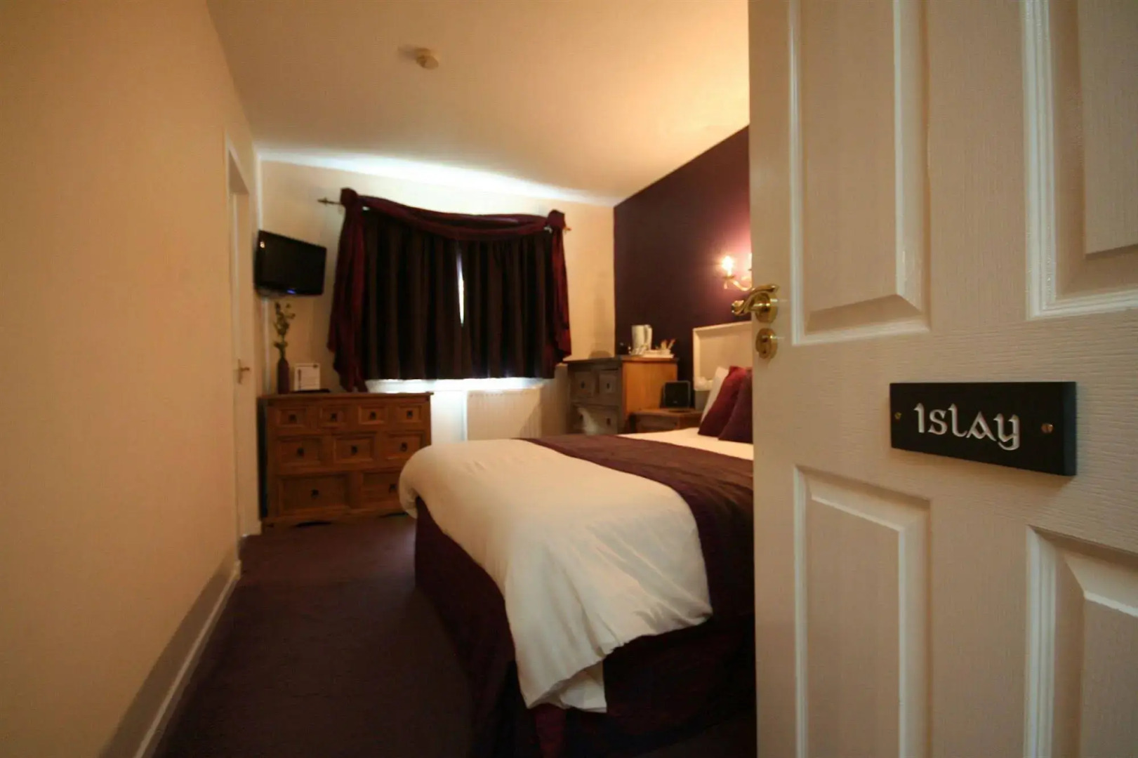 The Galley of Lorne Inn