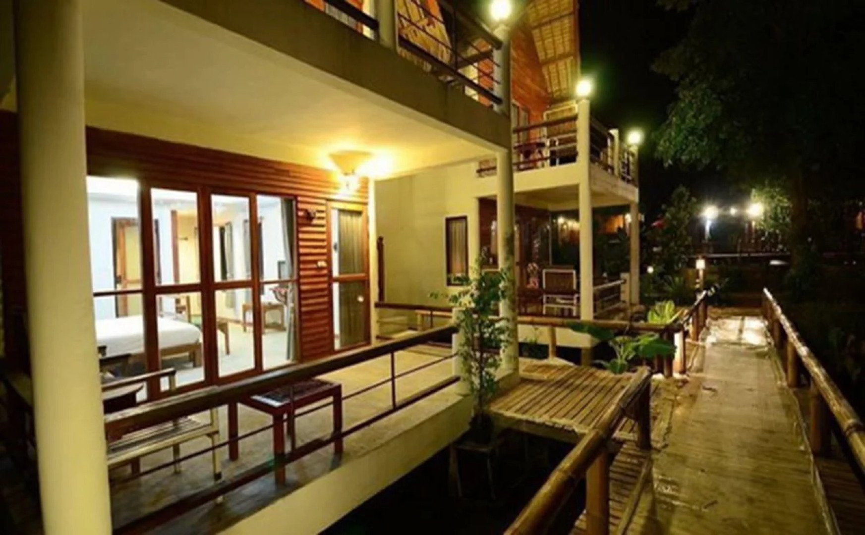 Phu Fha Maehongson Resort