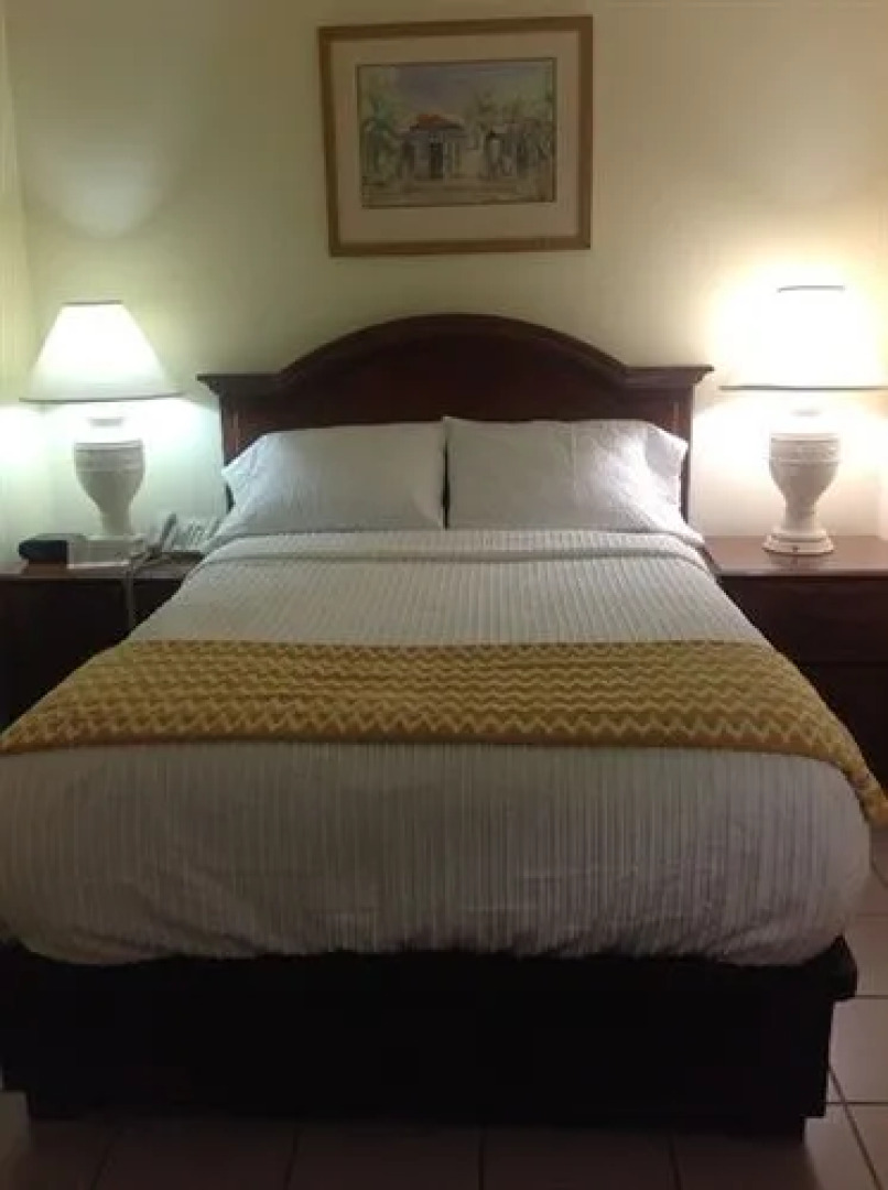 Micro Hotel Condo Suites