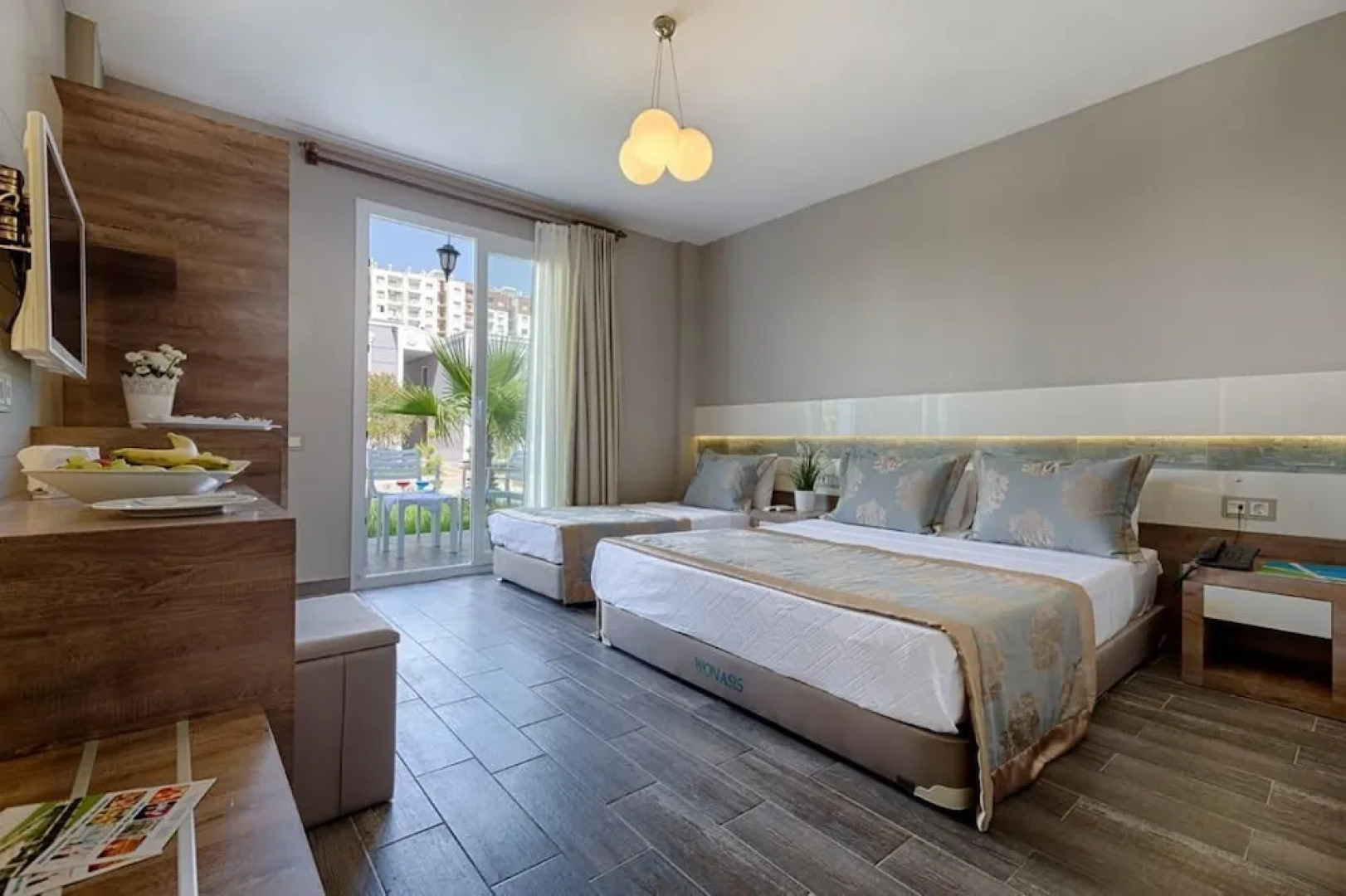 Wonasis Resort & Aqua Hotel