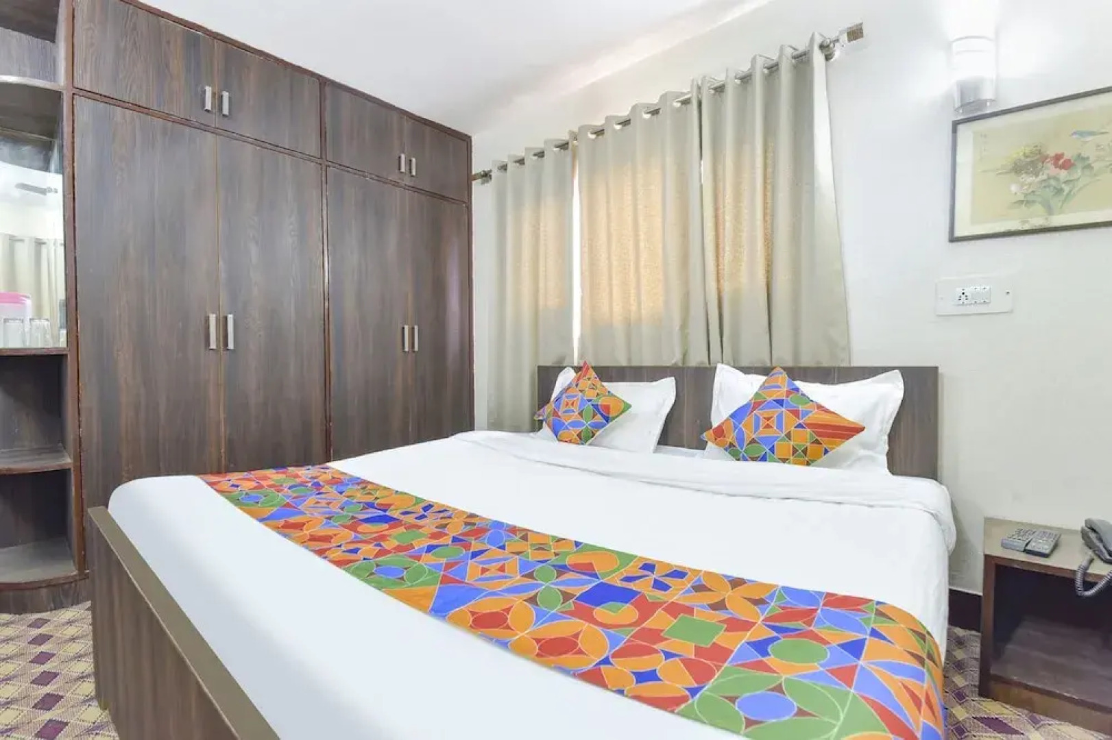 Hotel Legend Residency