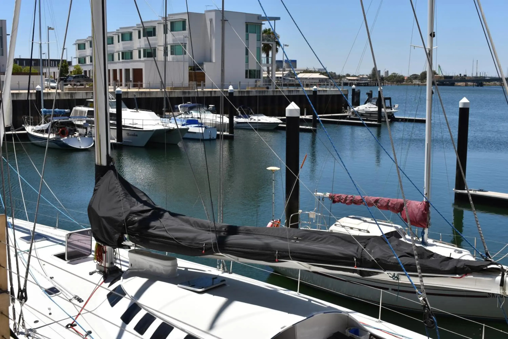 Breakwater Apartment