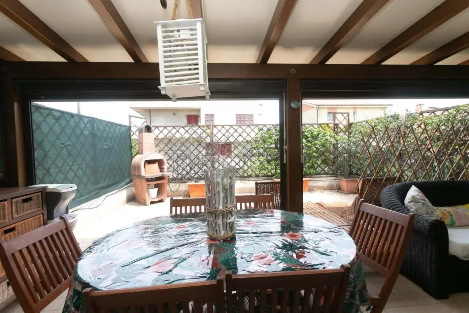 N233 - Numana, bilocale in residence con piscina