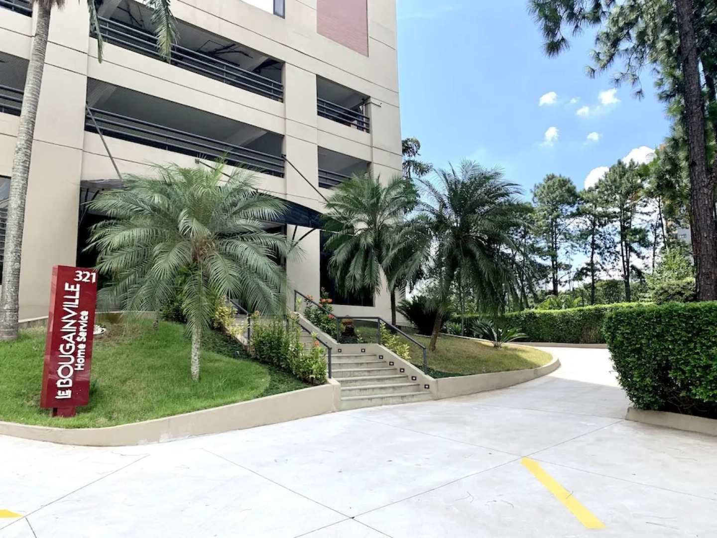 BGV - Le Bougainville By Anora Spaces