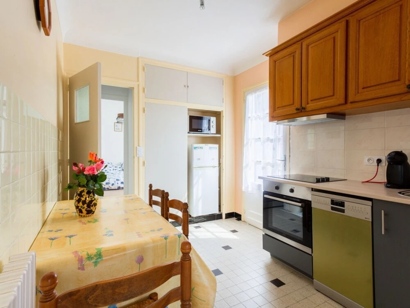 Alluring Holiday Home in Arcangues with Balcony