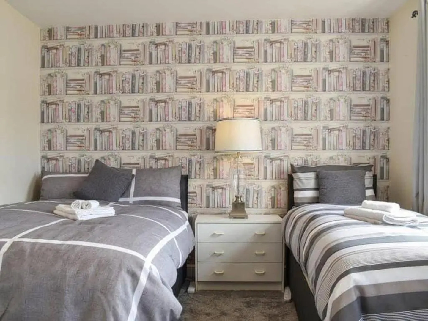 Impeccable 4-bed House in Barnsley