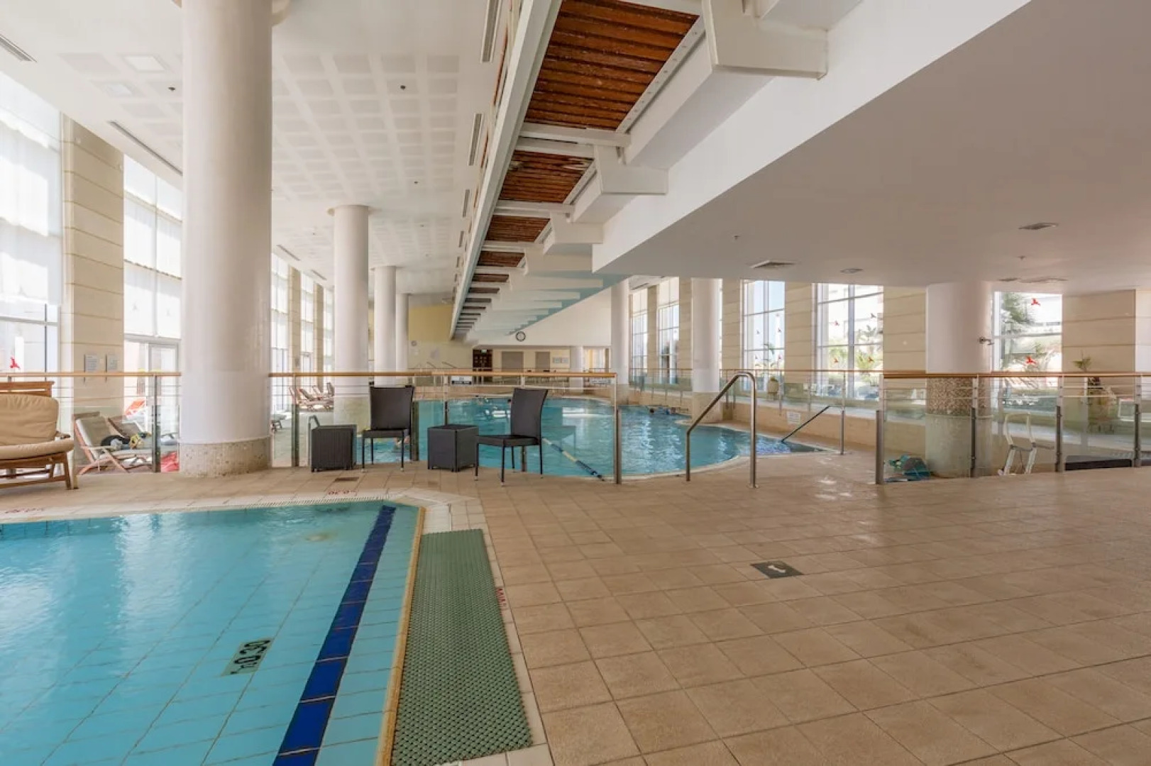 High Class Condo at Marina by FeelHome