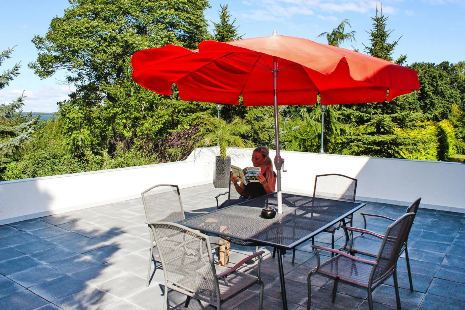 Row house lake view, Sommersdorf