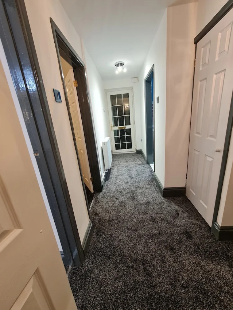 Bristol 2-bed Bungalow, Sleeps 4, Parking