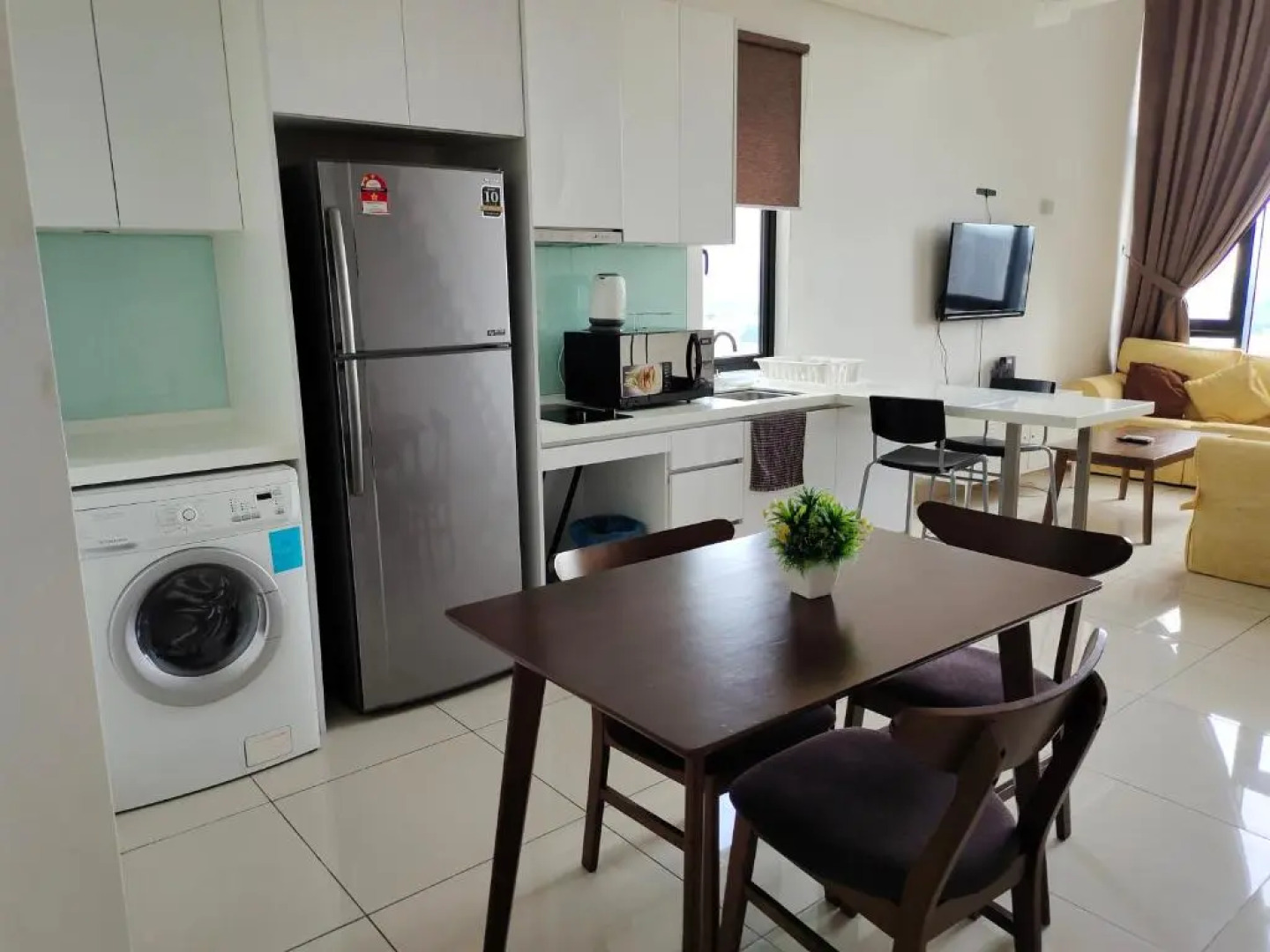 Centrus Soho w Netflix Cyberjaya by IdealHub