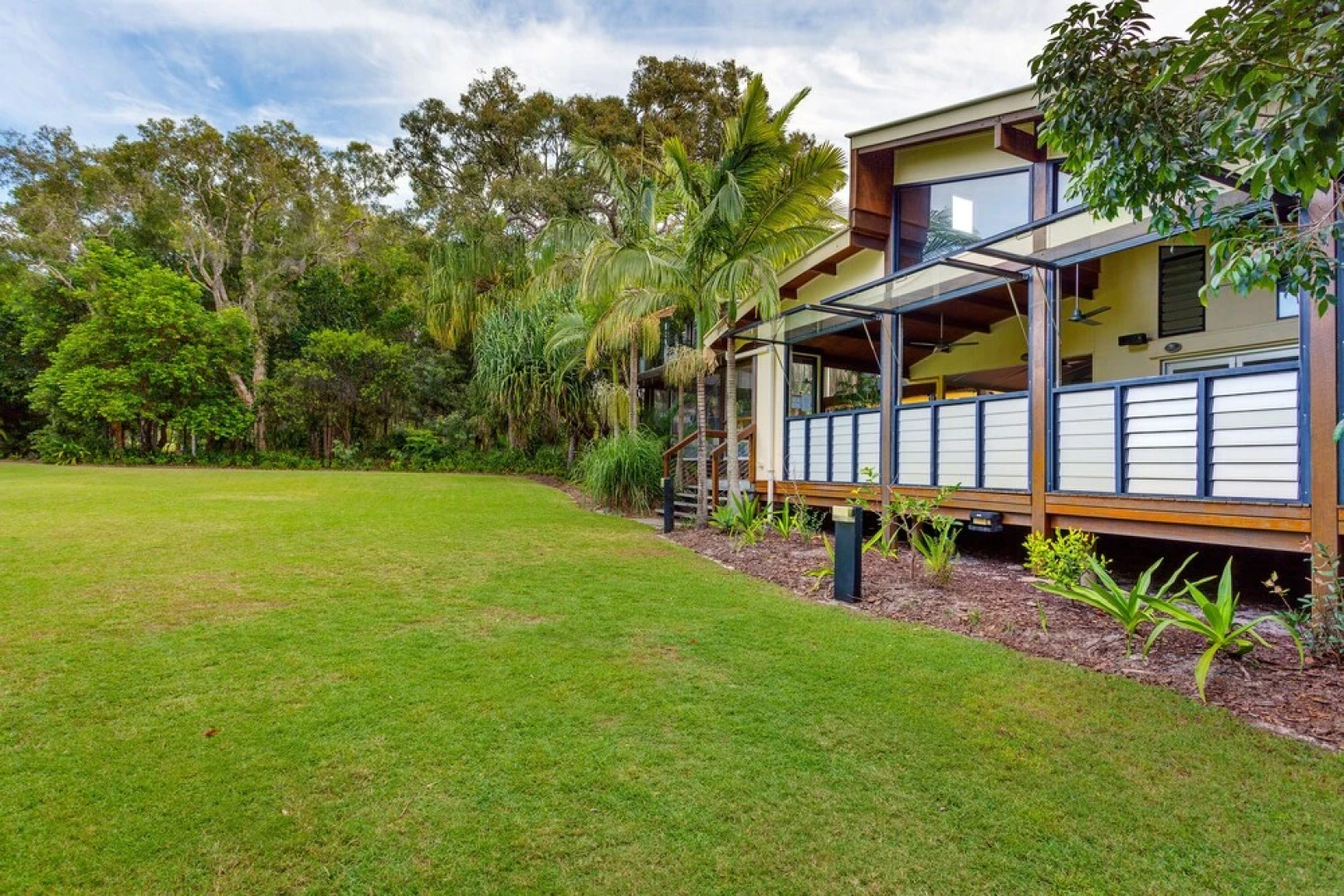 Rainbow Beach Resort