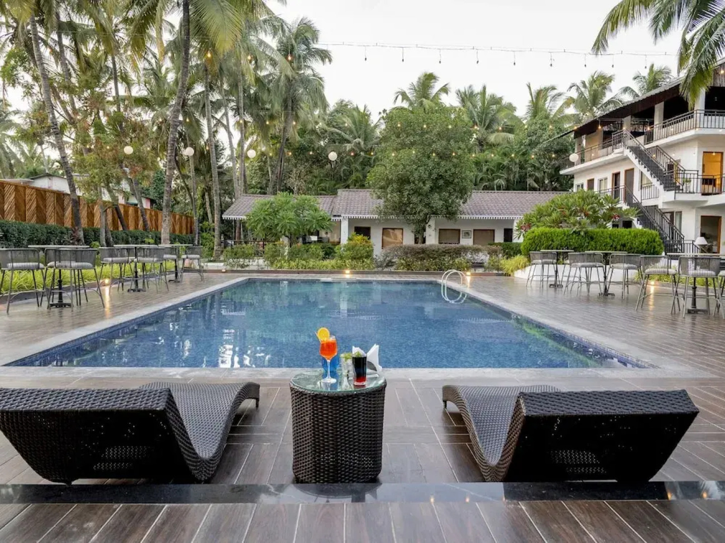 Silver Oak Tropical Resort By Bay Hotels