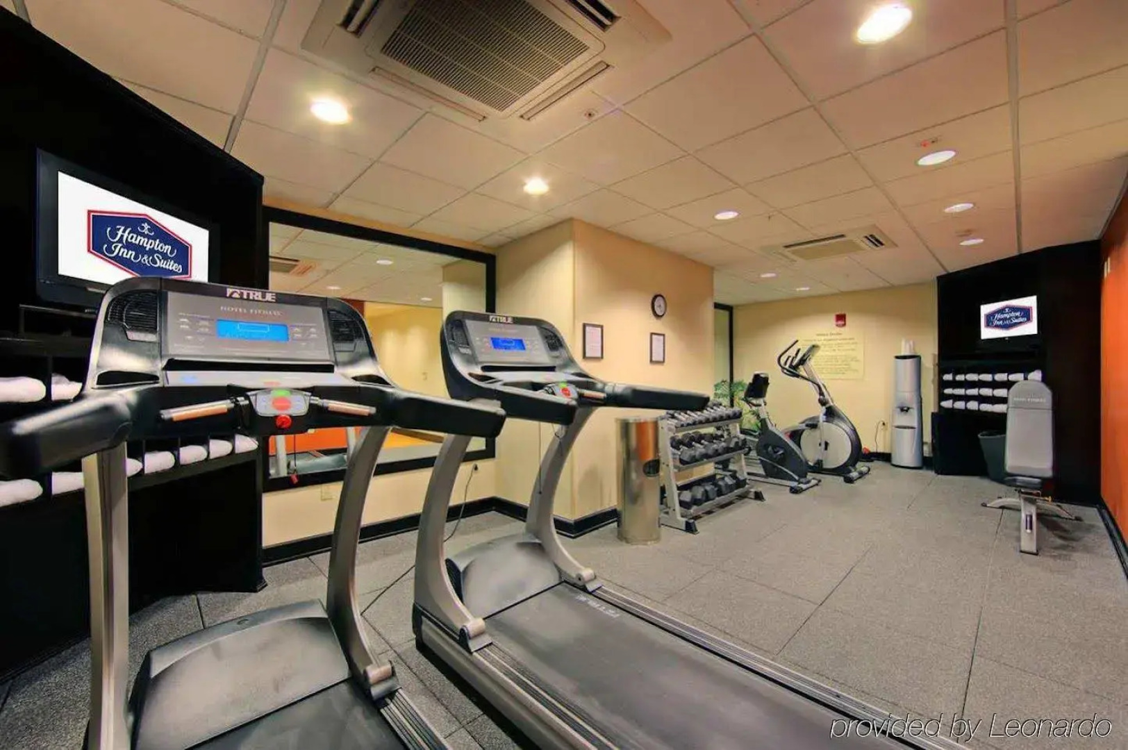 Hampton Inn & Suites Montgomery-Downtown