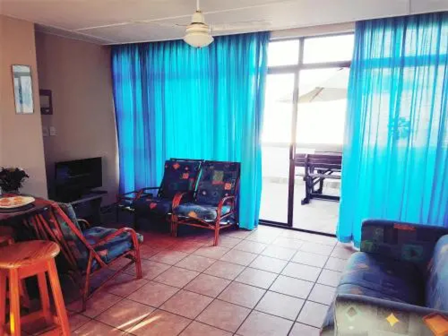 Dumela Margate Flat No 32