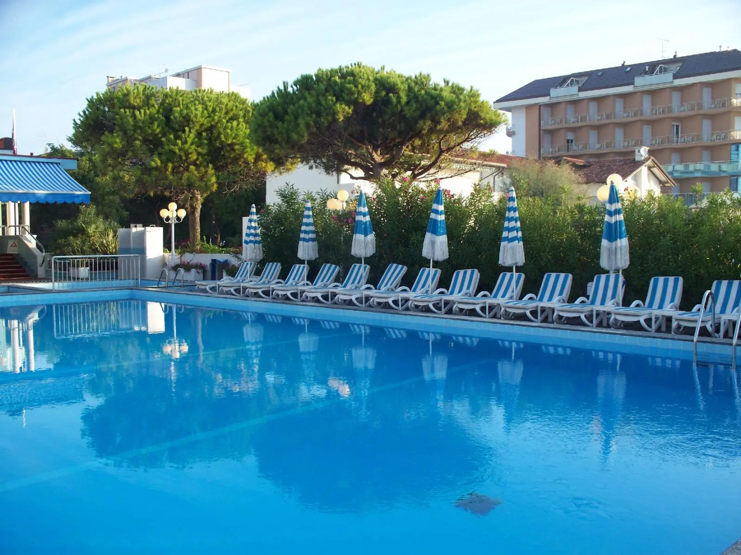 Hotel Monaco & Quisisana