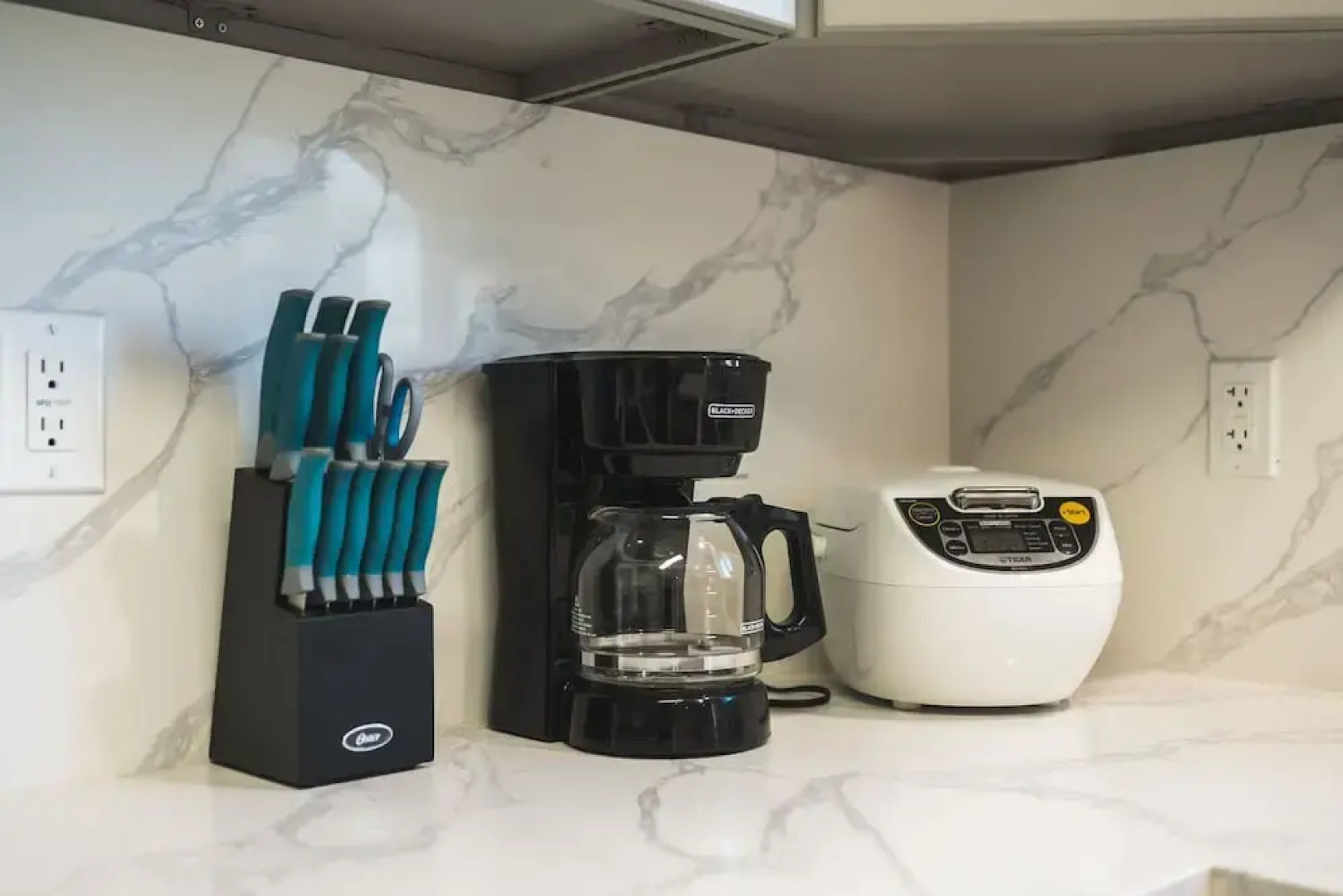 Comfy Retreat With Yard Cozy Interiors