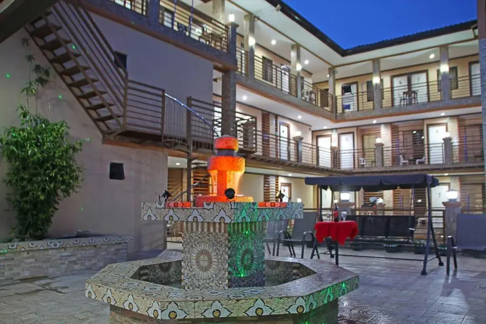 R2R Bayview Inn
