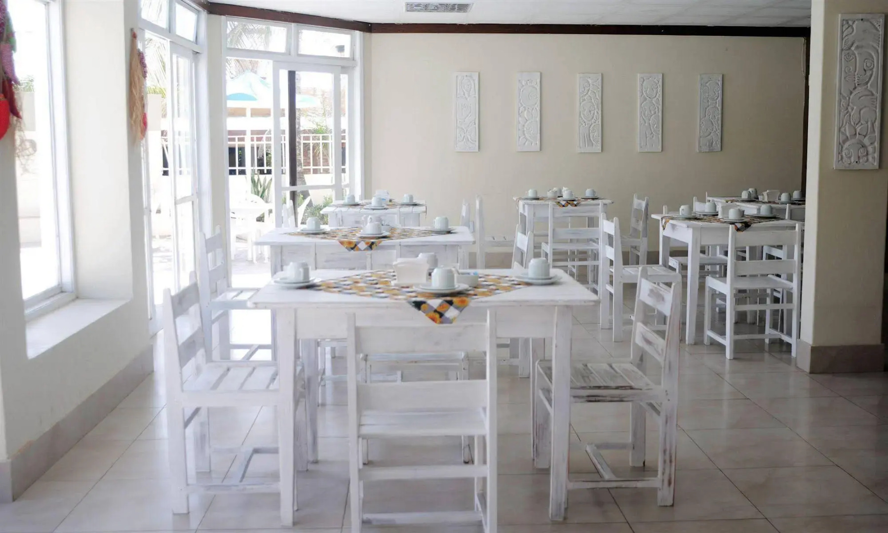 Patamares Praia Hotel