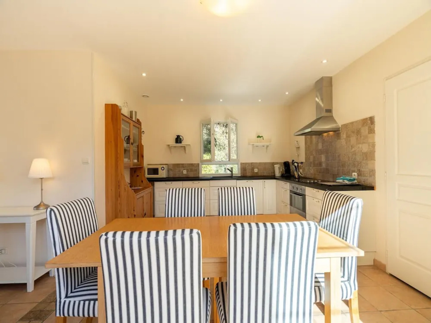 Villa in Montbrun With Pool and Mountain Views