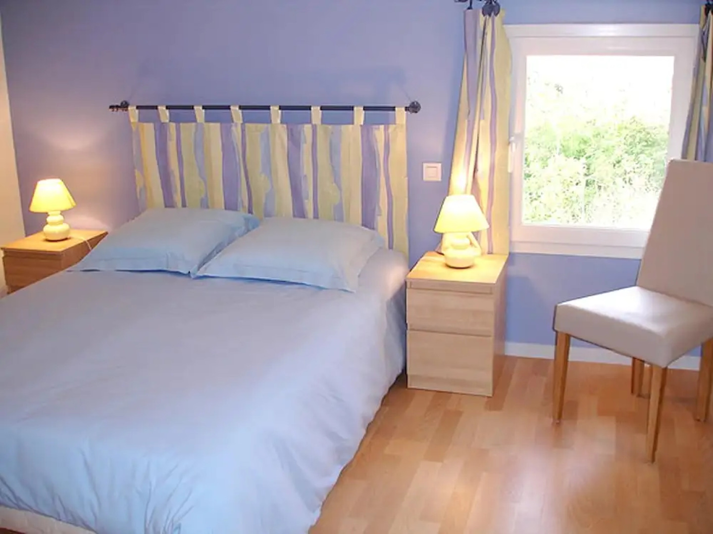 House With 2 Bedrooms in Saint-vincent-la-châtre, With Pool Access, Fu