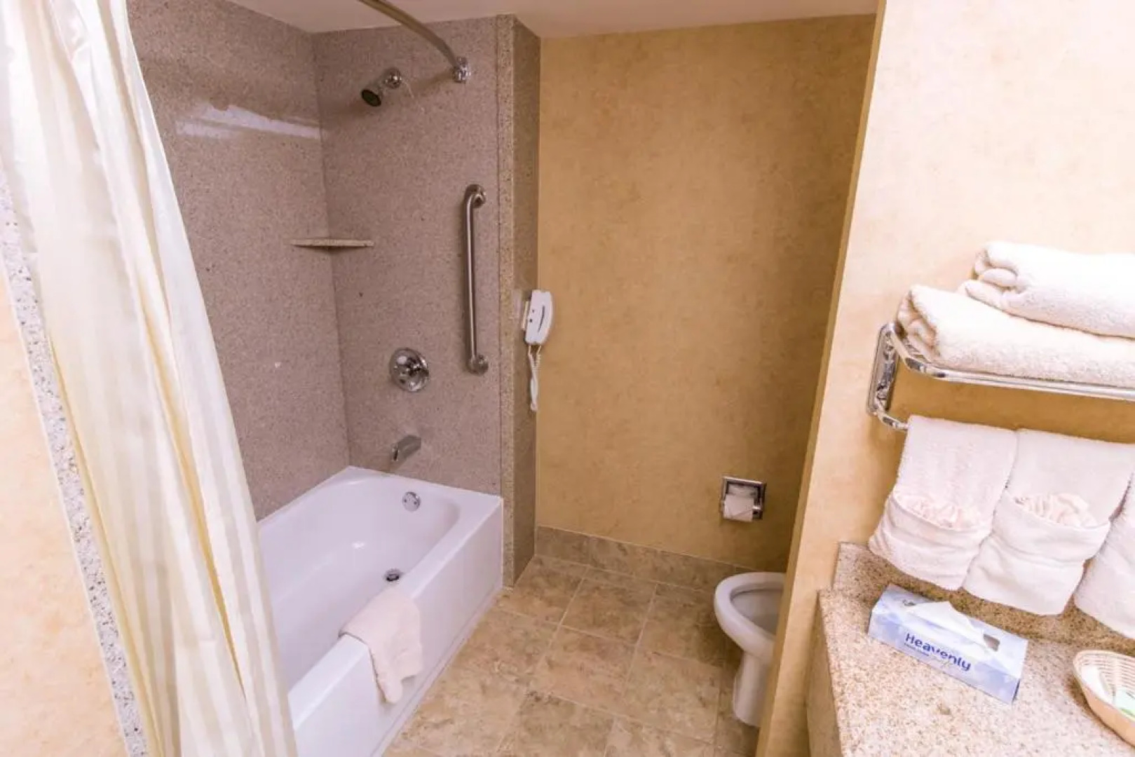 DoubleTree by Hilton Poughkeepsie Convention Center