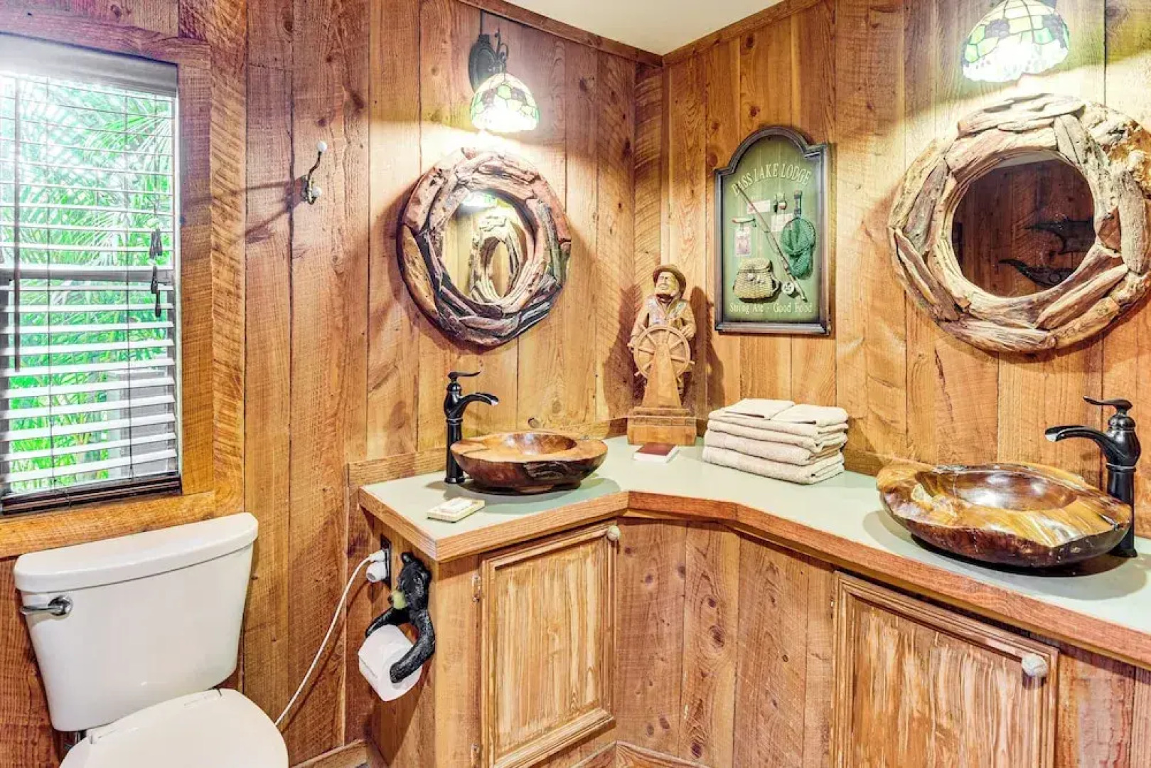 Sandy Shore & Multi-boat Dock! St Johns River Home