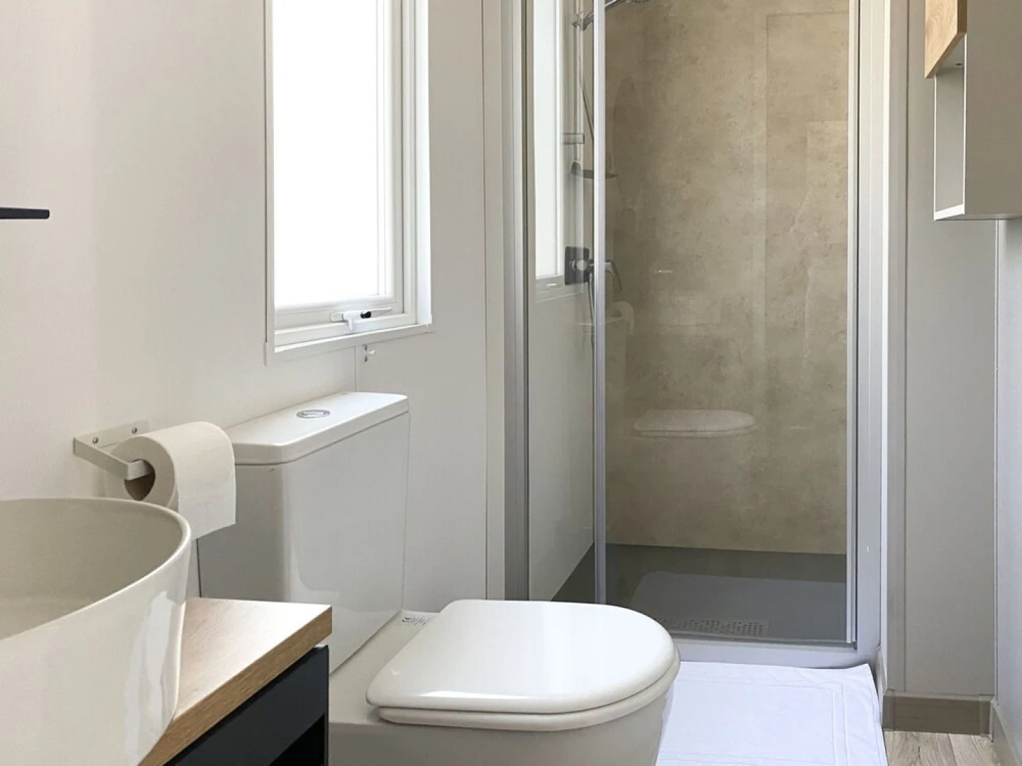 Bungalow Isola Premium Gudo