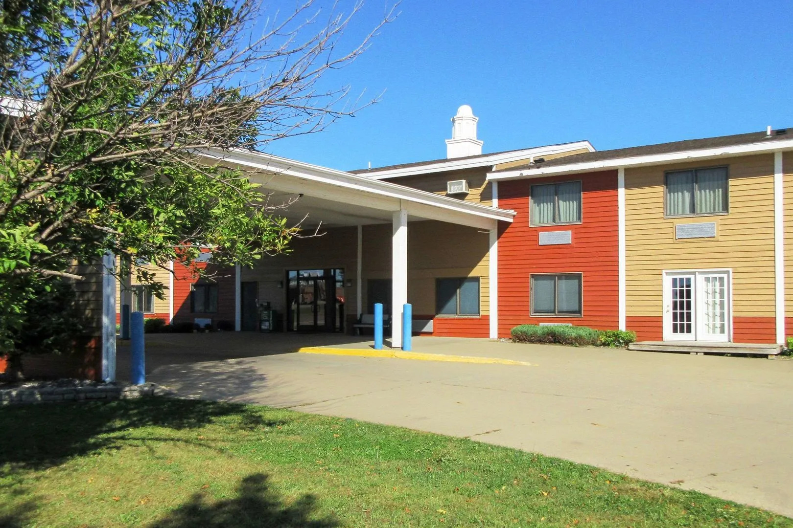 Asteria Inn and Suites