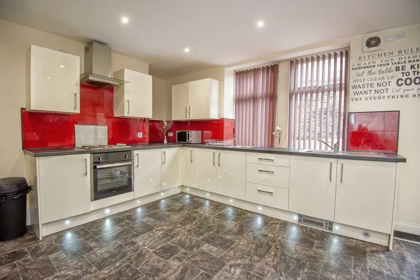 Bradford Apartments Flat 92