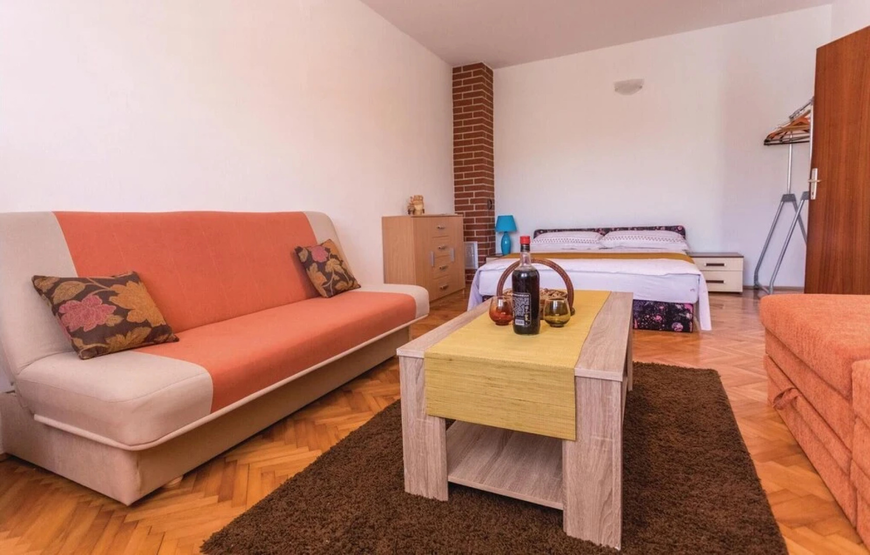 Awesome Home in Bacina With Wifi and 2 Bedrooms