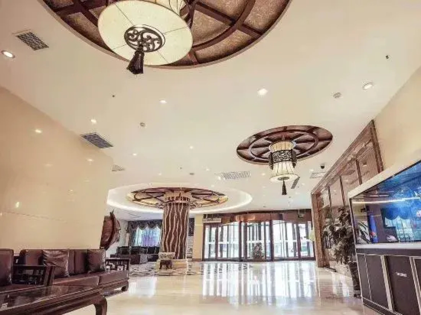 Xinwei Hot Spring Hotel