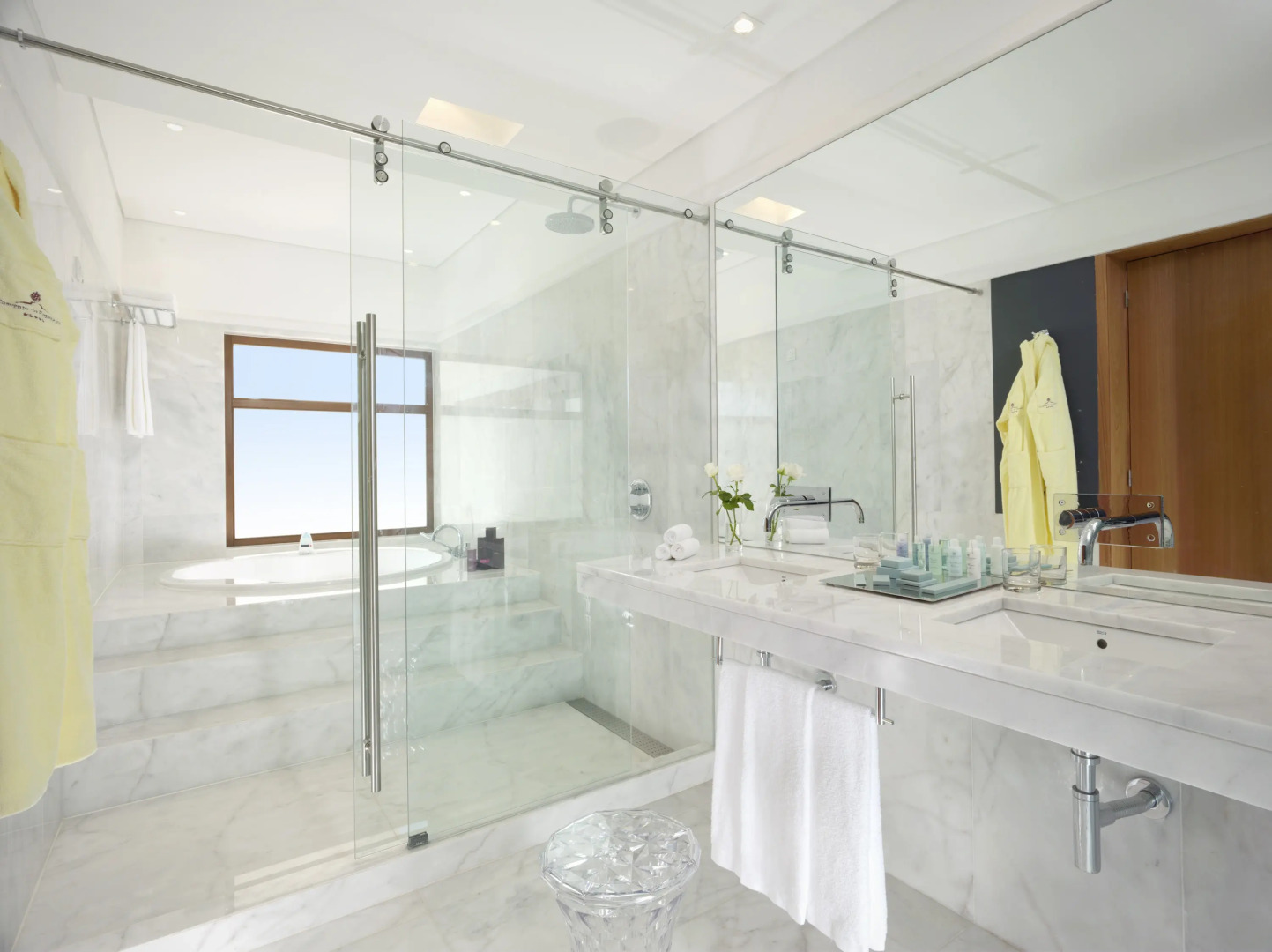 Convento do Espinheiro, Historic Hotel & Spa