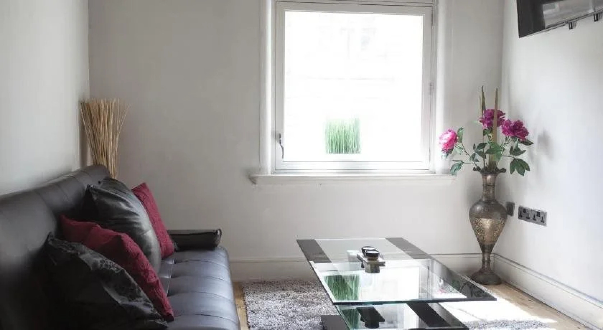 Lux Aparts Huddersfield Central