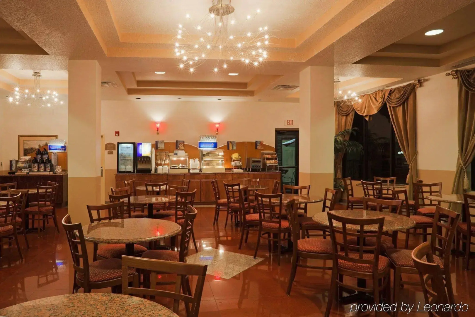 Country Inn & Suites by Radisson, RJ Stadium - Tampa Airport East