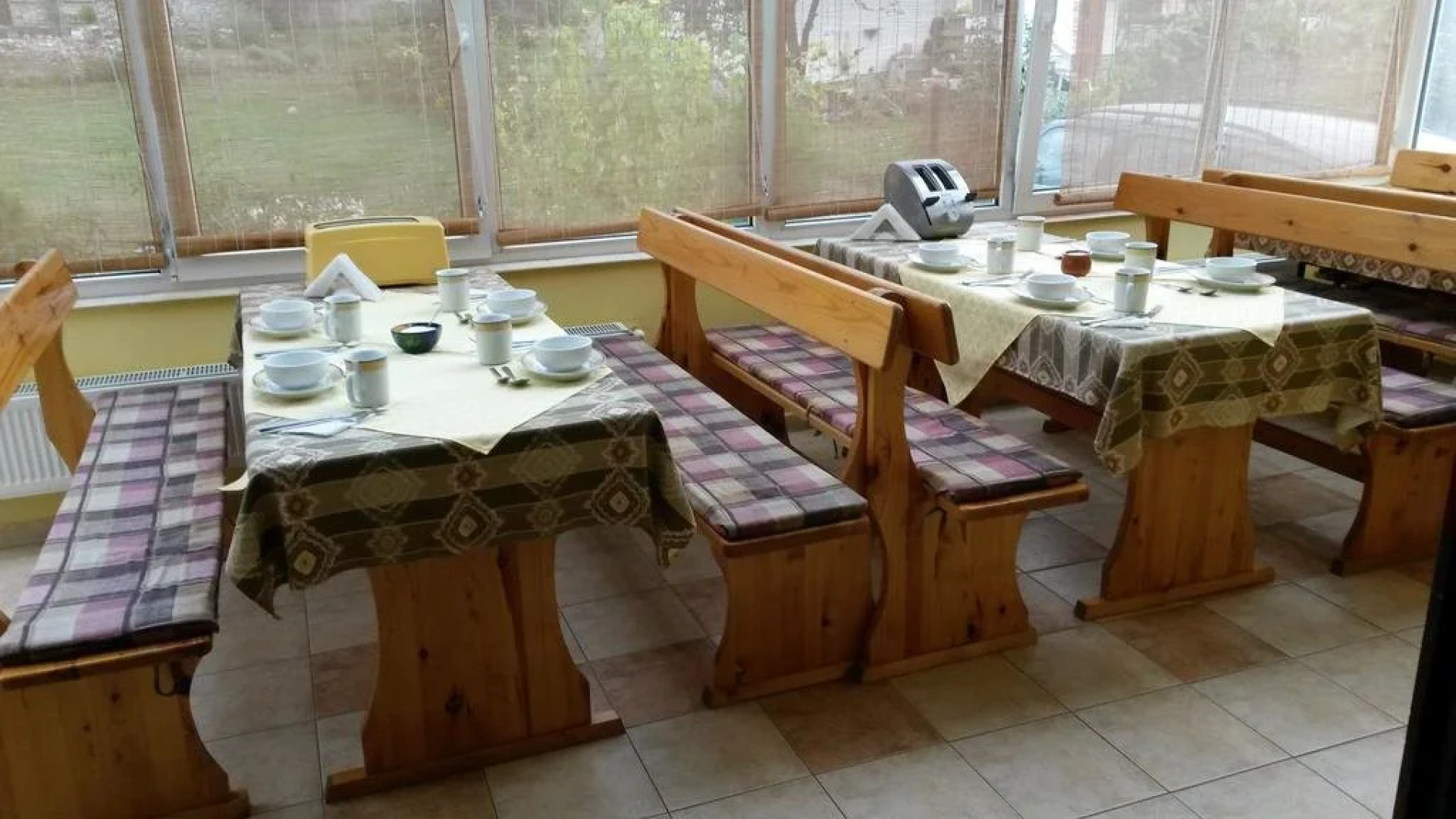 All Seasons Mountain Vistas