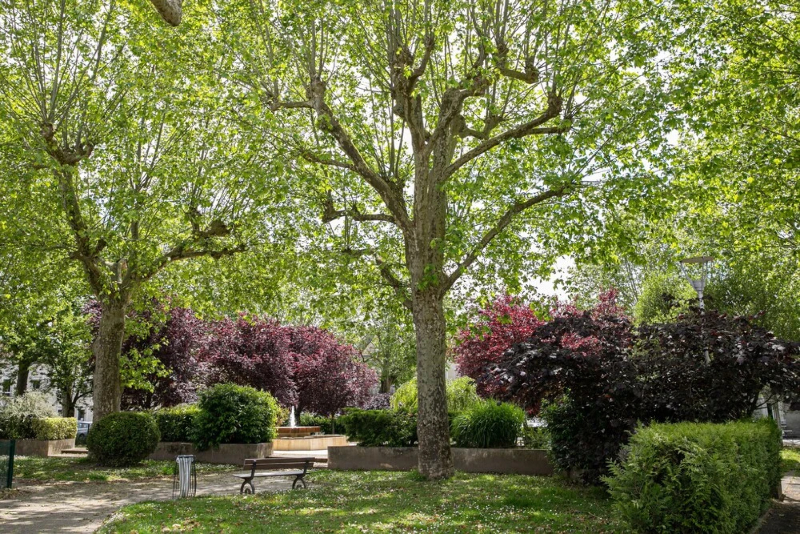 Spacieux T3 Mansardé Avec Parking Périgueux