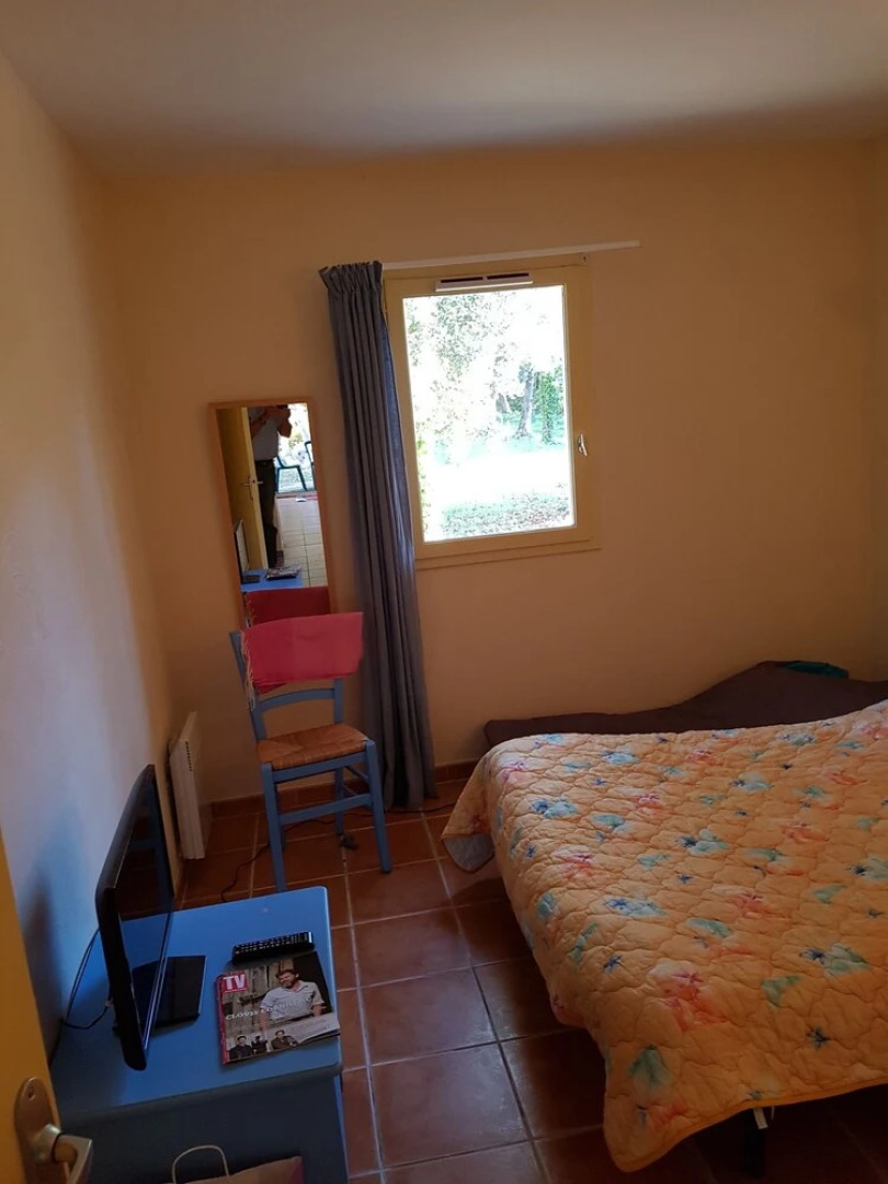 House With one Bedroom in Gaujac, With Pool Access and Furnished Terra