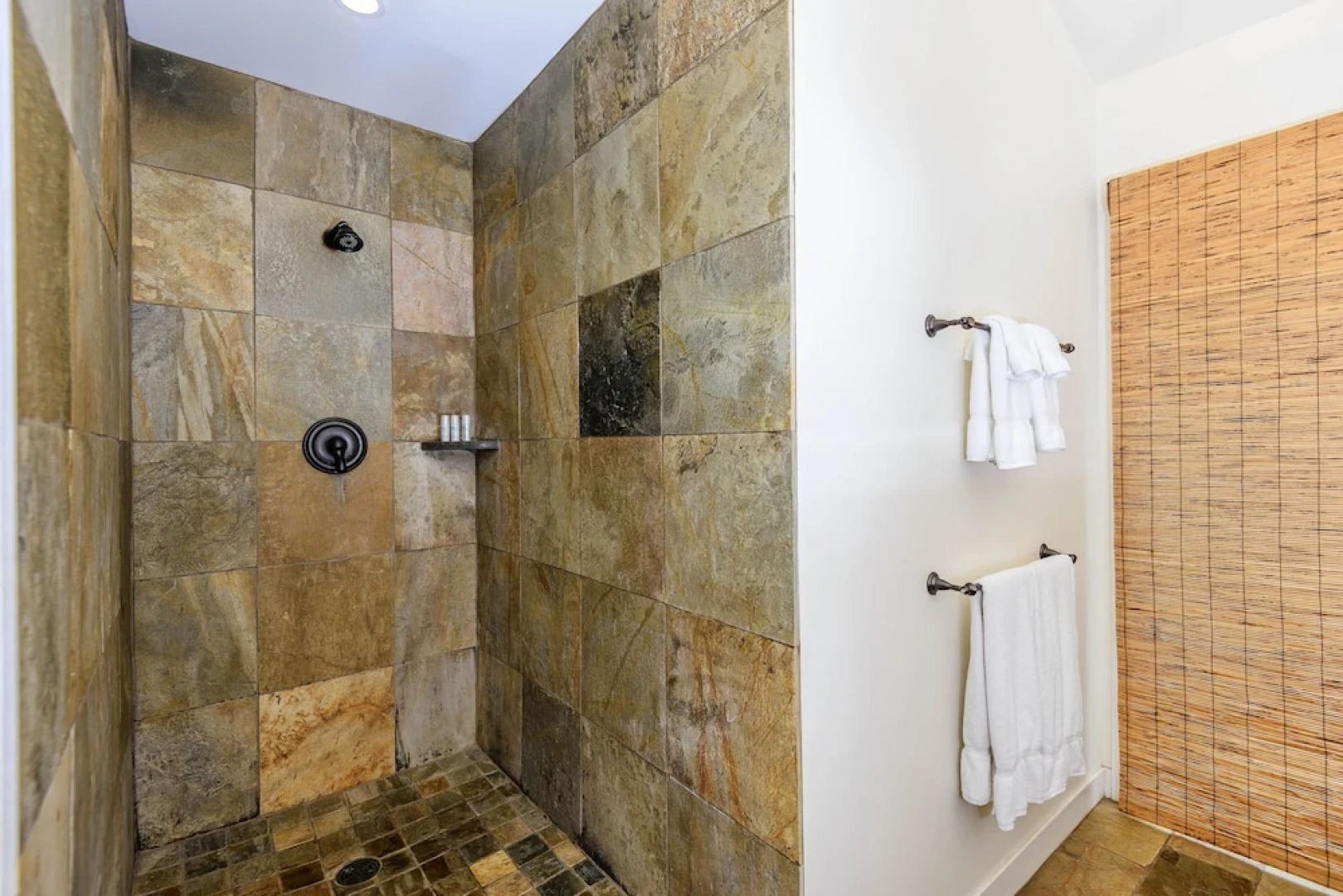 Aina-Nalu B204 - 2Br Condo