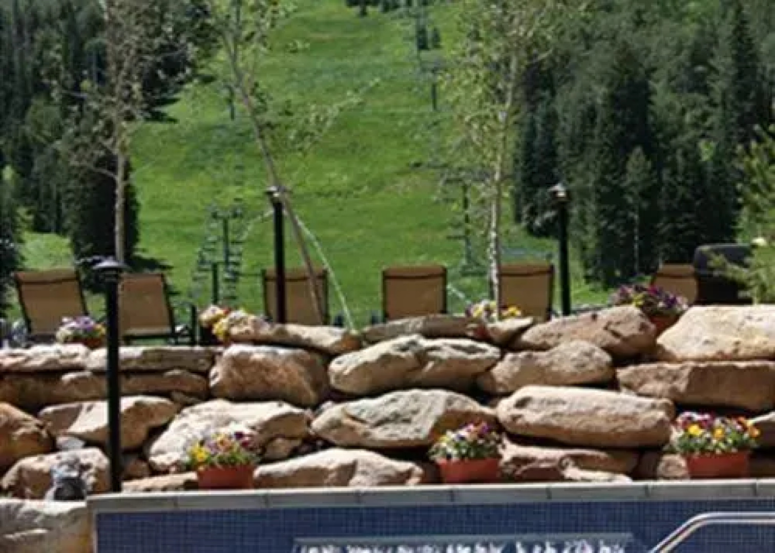 Twilight 18 Nordic by RedAwning