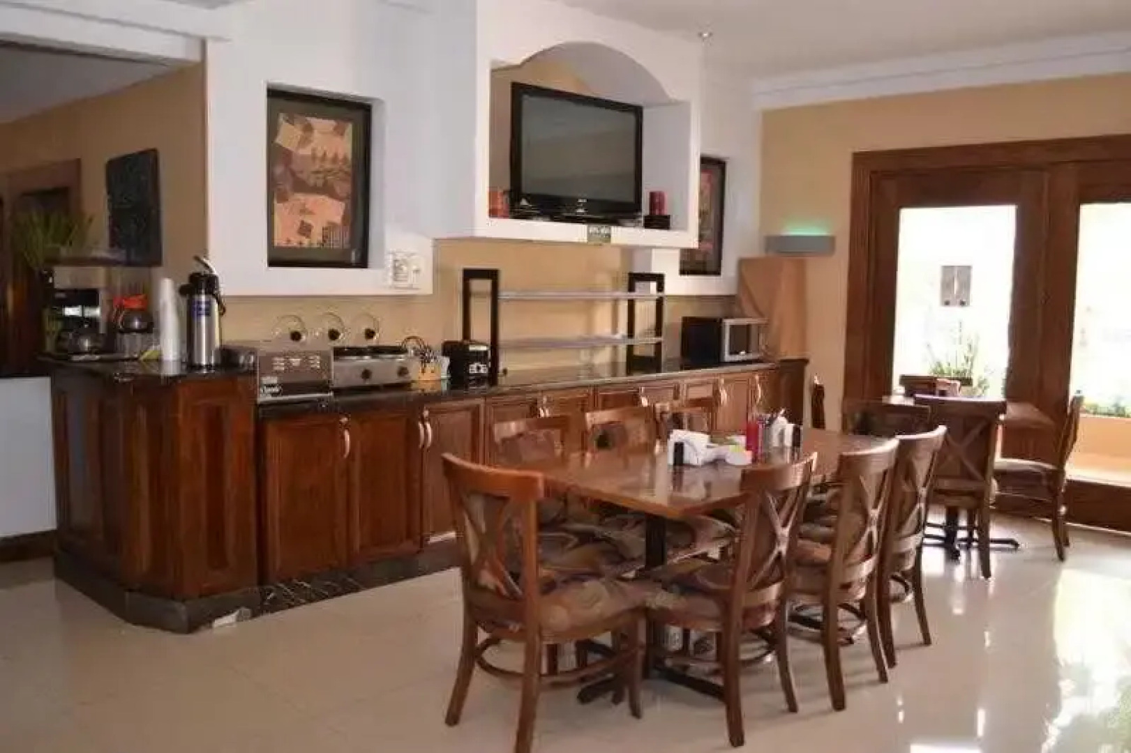 Best Western Plus Cumbres Aeropuerto