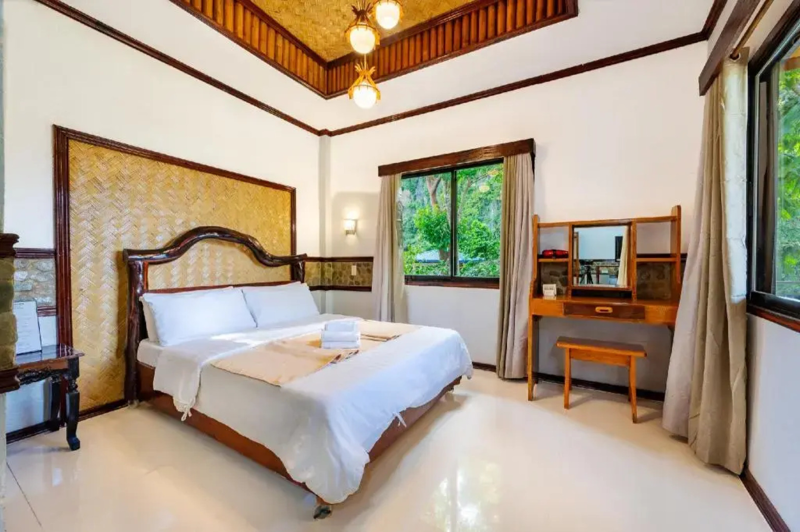 El Nido Viewdeck Cottages