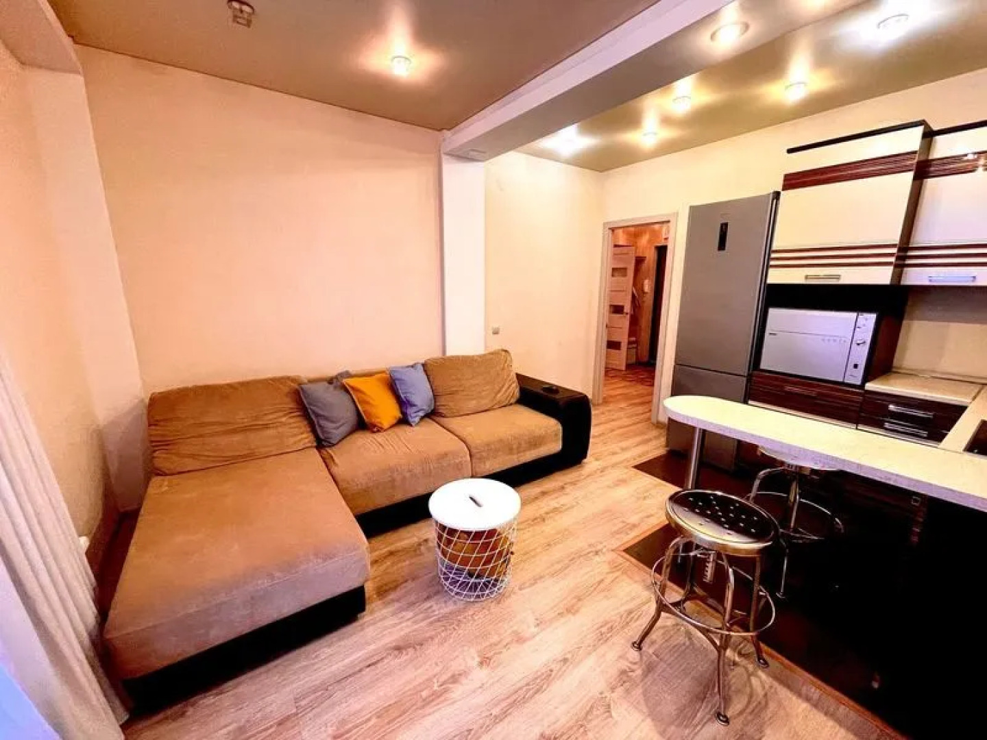 Хоум Отель на ул. Сибиряков-Гвардейцев, д. 28А